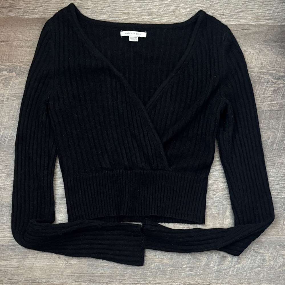 American Eagle Outfitters Black V-Neck Sweater